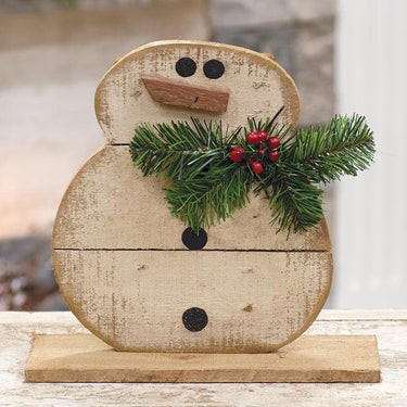 Horizontal Pallet Snowgirl on Base - The Fox Decor